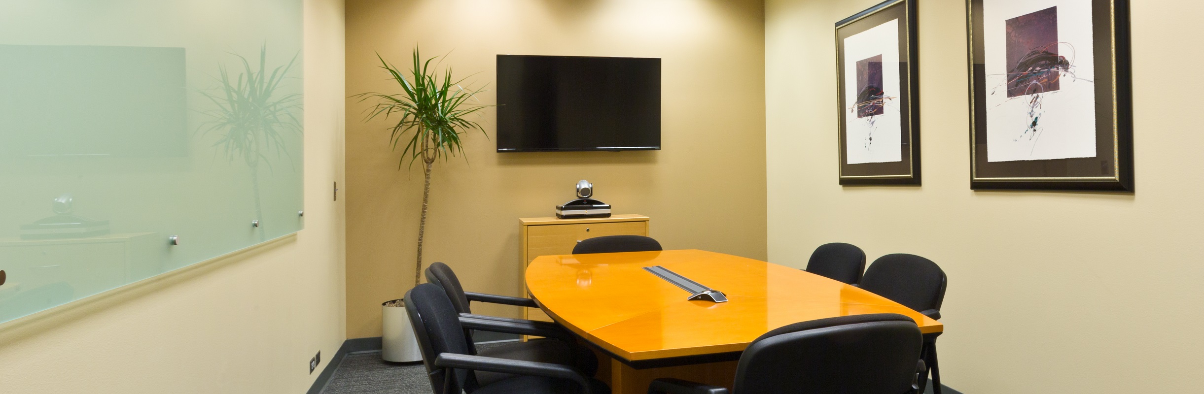 Medium Conference Room Image